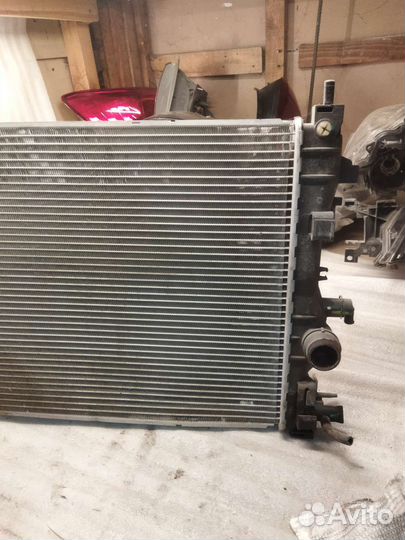 Кассета радиаторов Cruze 1.8 АКПП