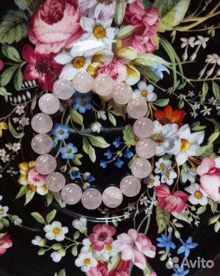 Браслет из розового кварца