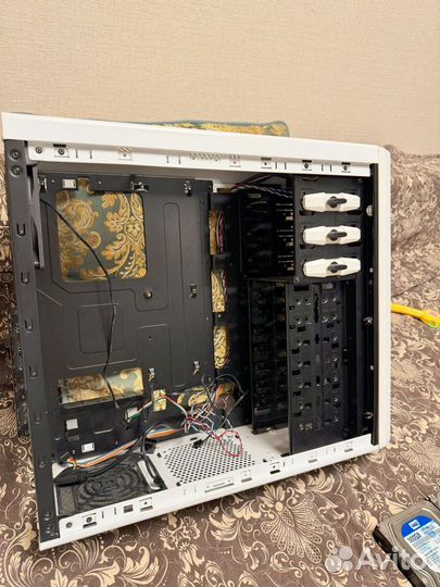 Корпус для пк белый с вентеляторами