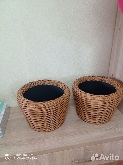 Кашпо из ротанга 12л. Орех