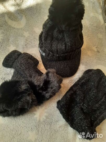 Комплект шапка, снуд, митенки