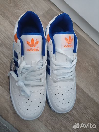 Кроссовки мужские новые