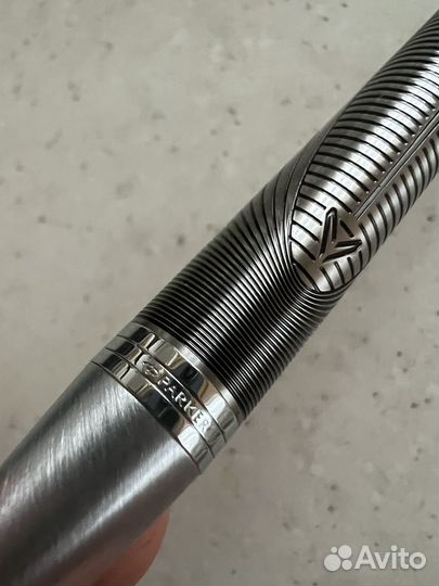 Шариковая ручка parker новая