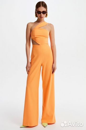 Комбинезон женский вечерний новый 46
