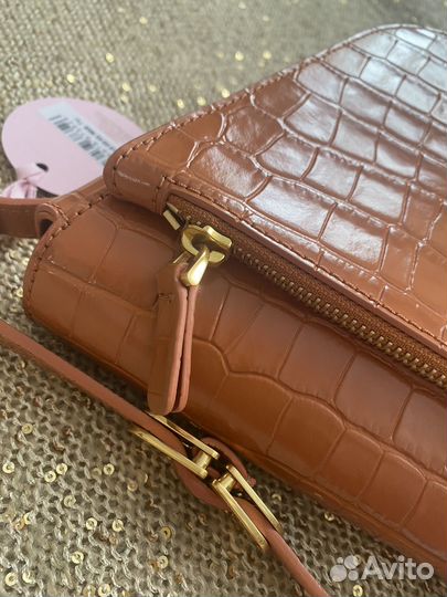 Сумка coccinelle новая