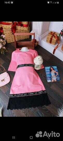 Платье для девочки новое