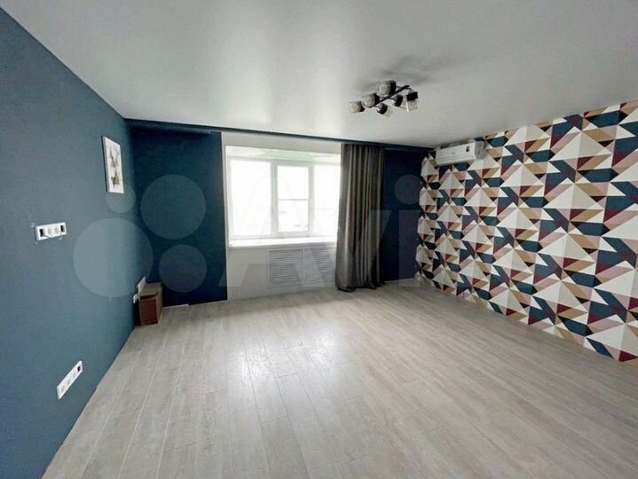 2-к. квартира, 63 м², 5/5 эт.