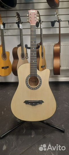 Belucci BC3810 N — акустическая гитара