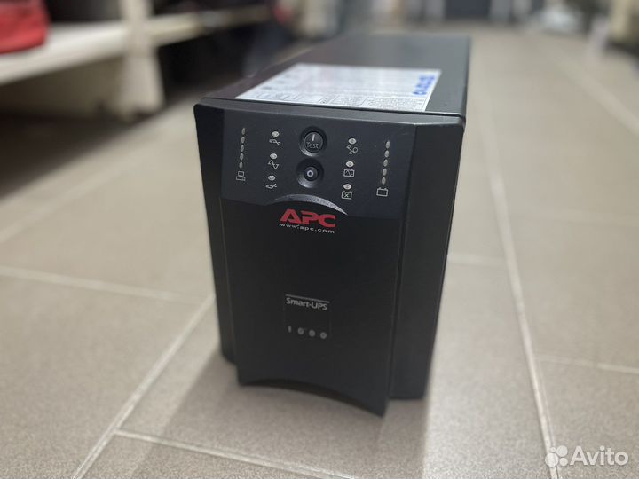 Ибп APC smart ups 1000