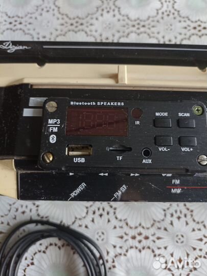 Радиоприёмник, USB проигрыватель, блютуз