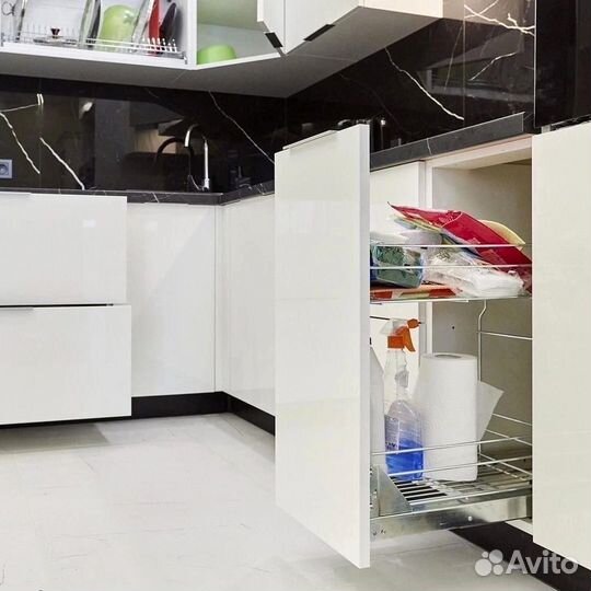 Угловая кухня с мдф фасадами