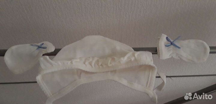Комплект на выписку из роддома новый