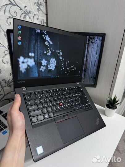 ThinkPad T470 (Core i5, 8/256гб NVMe M2, FHD IPS)