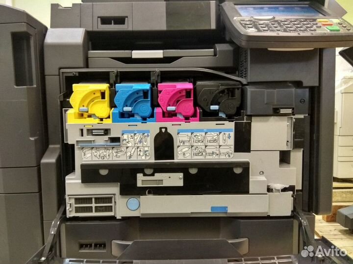Мфу kyocera taskalfa 2552CI