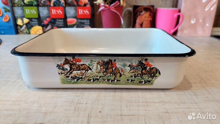 Эмалированный лоток СССР