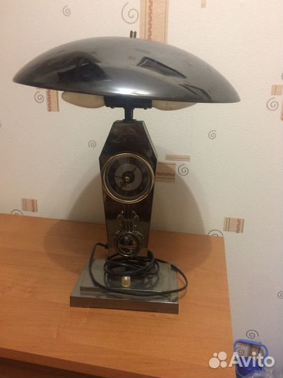 Часы настольные для кабинета