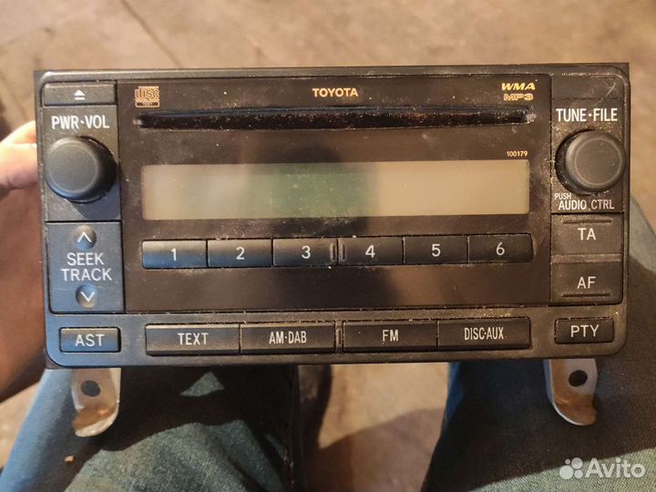 Магнитола на toyota prado 150 86120-60d21