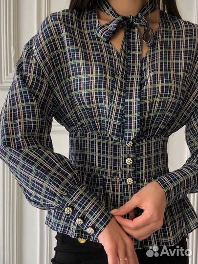 Блуза женская Chanel шелковая, S