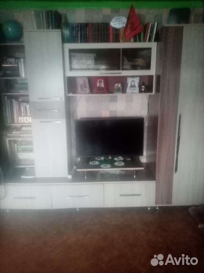 Стенка в гостиную бу