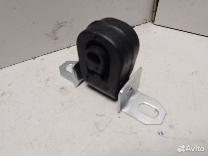 Крепеж глушителя Volksvagen Golf Iv 1997-2005