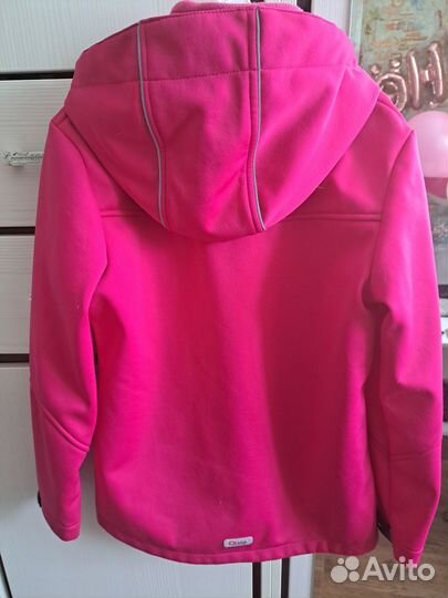 Ветровка для девочки