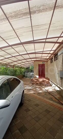 Дом 190 м² на участке 9 сот.