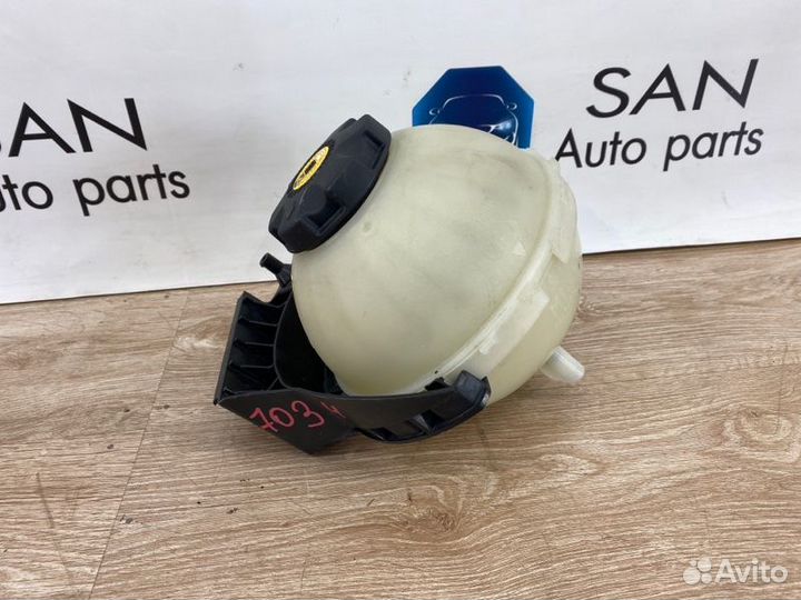 Расширительный бачок Bmw 3 F30 N20B20 2012