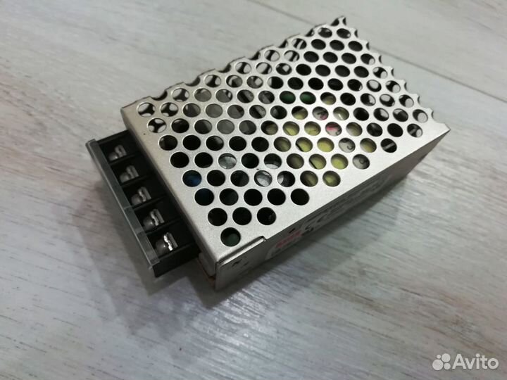 Блок питания 12В - 2.1А RS-25-12