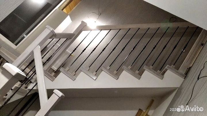 Деревянная лестница лестница