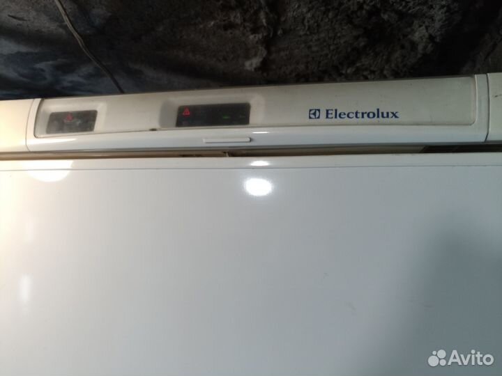 Холодильник Electrolux, полностью исправный