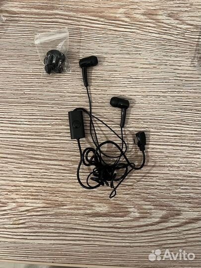 Гарнитура LG micro USB разьем