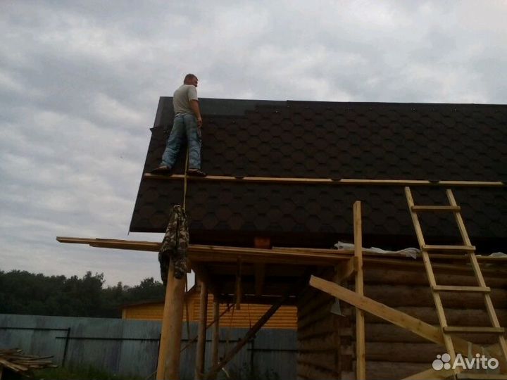 Строители