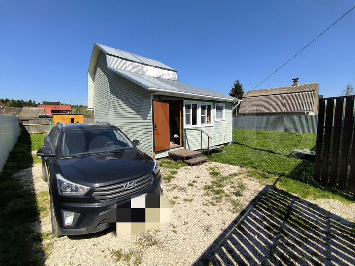 Дача 50 м² на участке 6 сот.