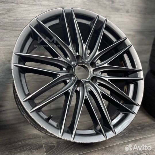 Диски R19 5x112 Vossen VFS4 Design GunMetal