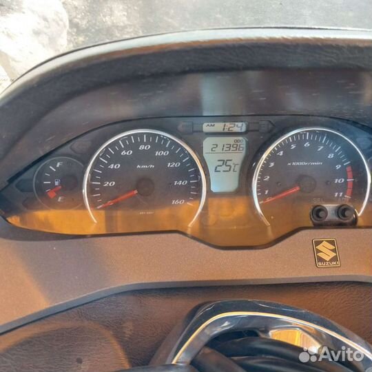Suzuki skywave