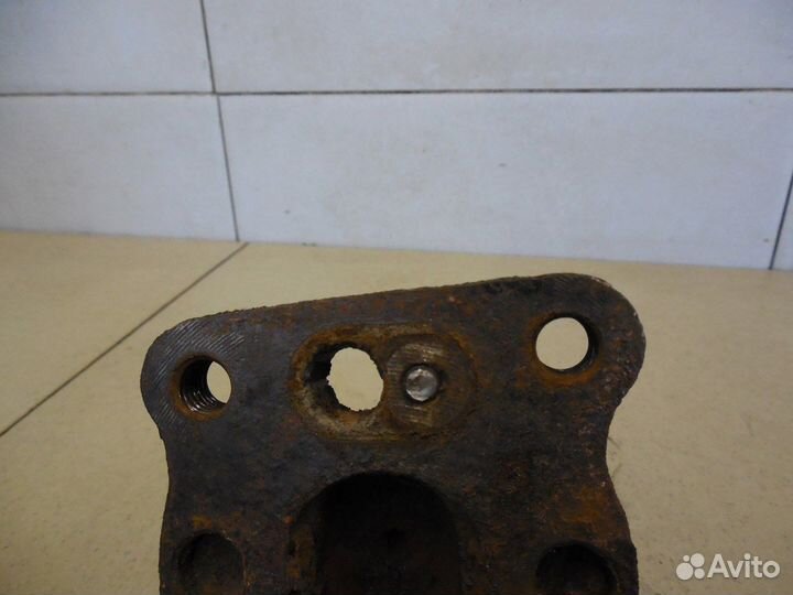 Цапфа (п.з.к.) Fusion 2002-2012