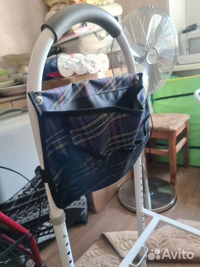 Опора для вставания с кровати состояние новое