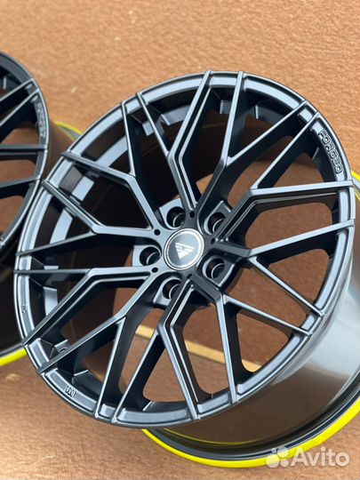 Диски Vorsteiner VF107R18 5-112 hyperграфит наAudi