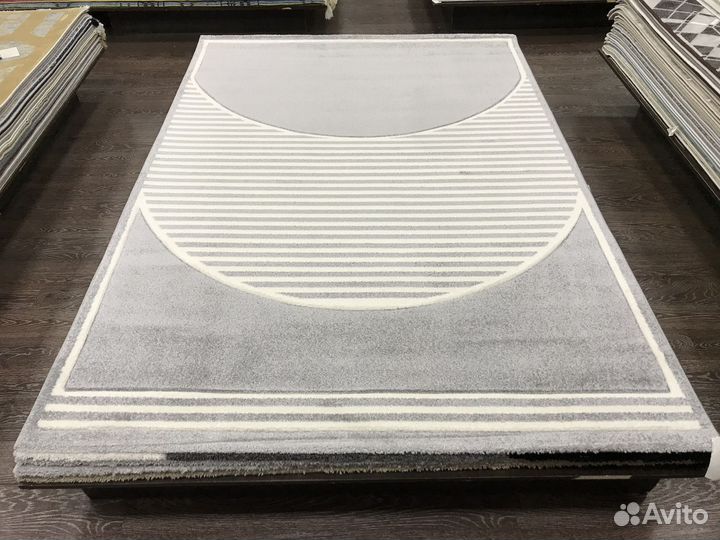 Ковер новый 1.6х2.3