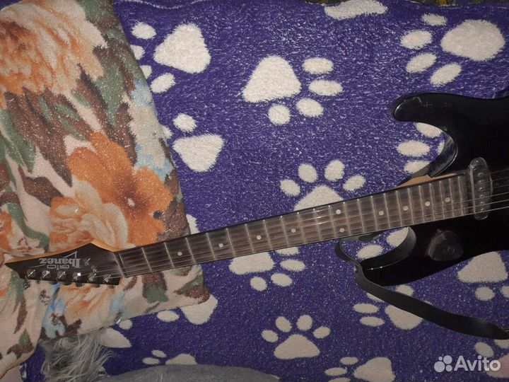 Электро гитара ibanez
