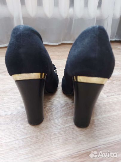 Туфли женские