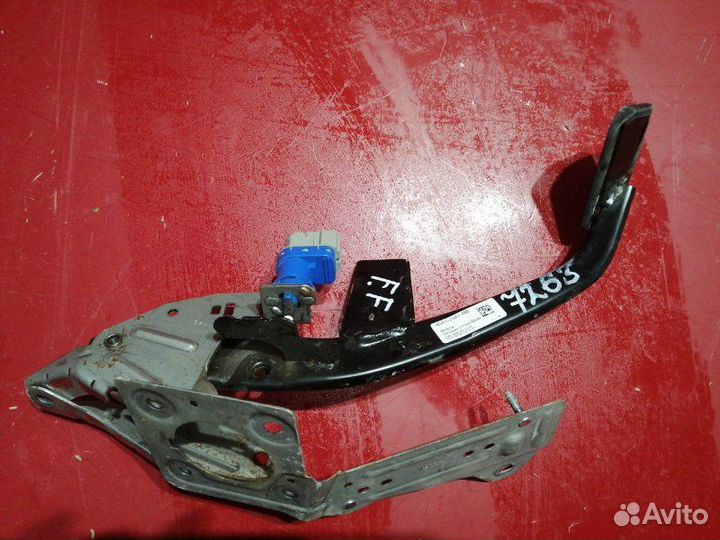 Педаль тормоза Ford Focus 3 2013