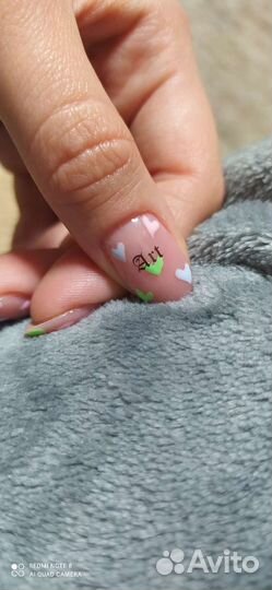 Маникюр с покрытием гель-лаком