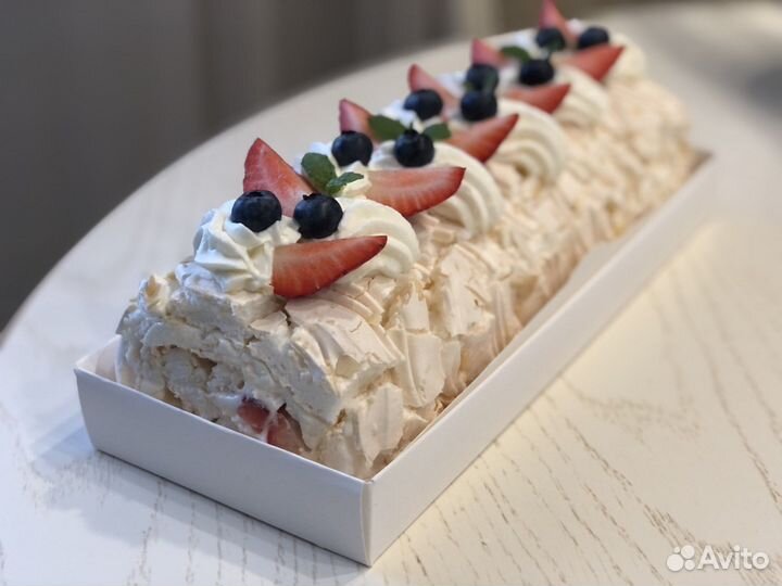 Меренговый рулет