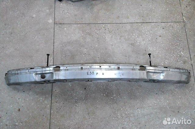 Усилитель бампера BMW E39