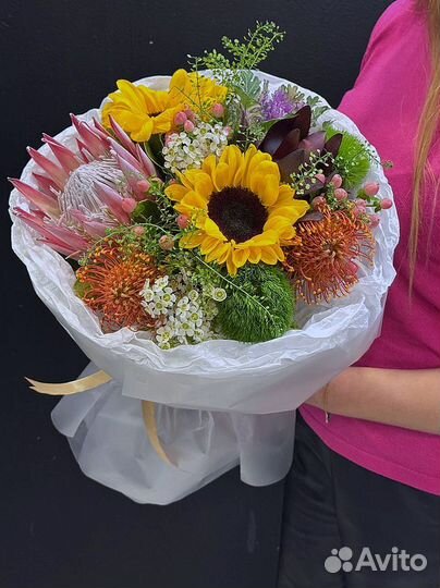 Корпоративные букеты тюльпанов доставка