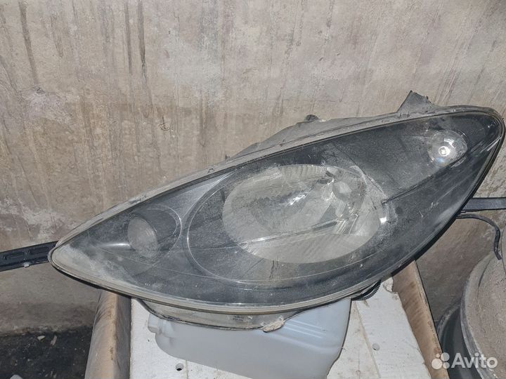 Фара передняя левая peugeot 1007