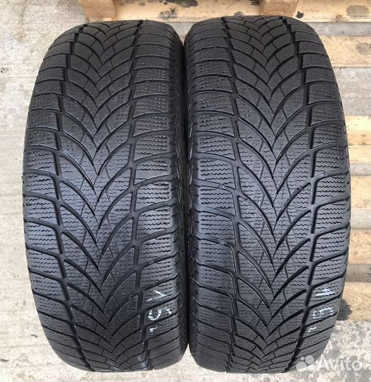 Goodyear UltraGrip Ice 2 215/55 R17 98T