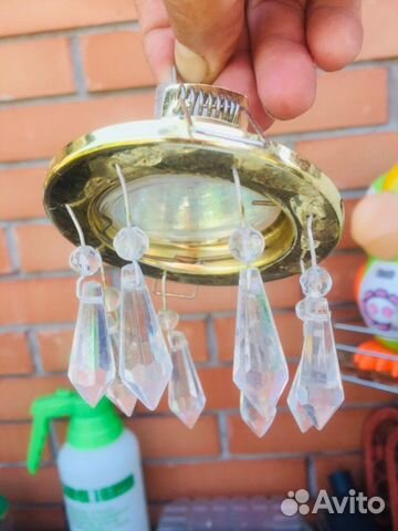 Встраиваемые светильники с хрустальными подвесками