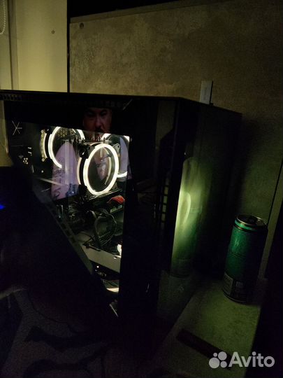 Thermaltake Divider 200TG